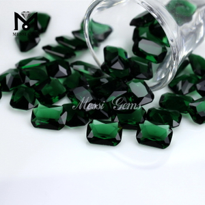 laboratoire de couleur verte en vrac créé pierre gemme en verre pierre gemme