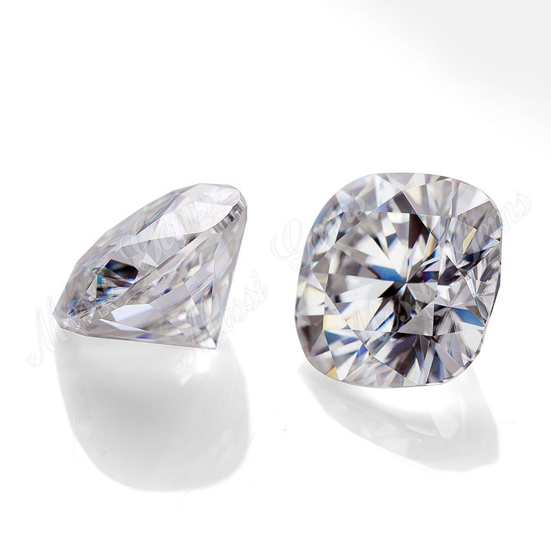 Pierre précieuse de diamant moissanite synthétique, couleur EF VVS EX2, taille coussin