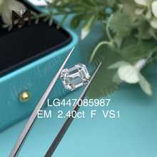 Diamants de laboratoire F VS1 EMERALD CUT de 2,40 carats