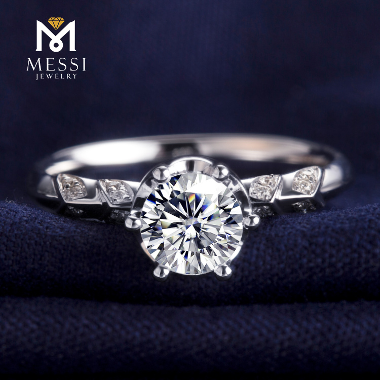 Rings de mariage Moissanite Custom