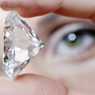 Les diamants de laboratoire peuvent-ils remplacer les diamants naturels 